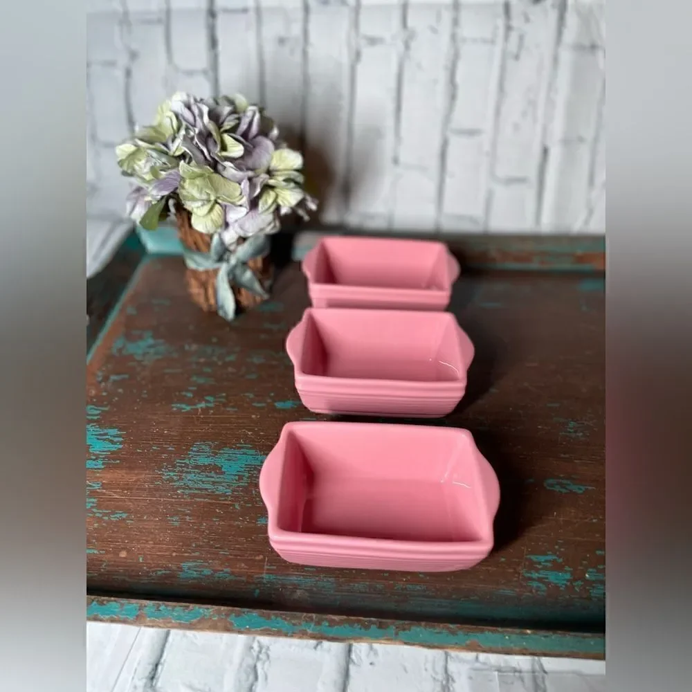 NEW! 5” Celebrate It Ceramic Mini Pink Loaf Pan NWT